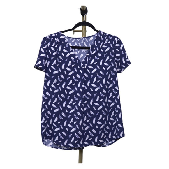 Hilary Radley Women's Short Sleeve V-Neck Blouse, Size M Blue & Navy 2PK EUC - Picture 3 of 15